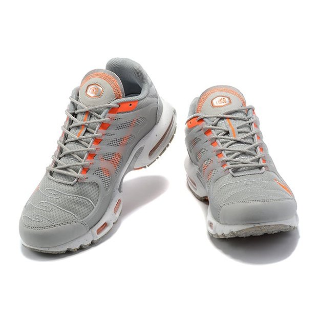 NIKE AIR MAX TERRASCAPE PLUS GRAY ORANGE