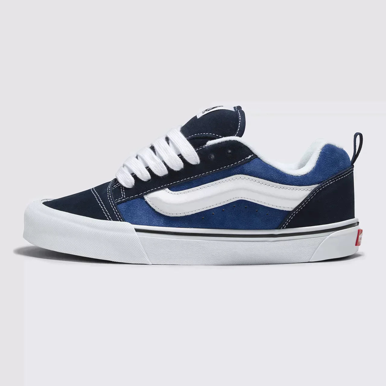 KNU SKOOL NAVY TRUE WHITE