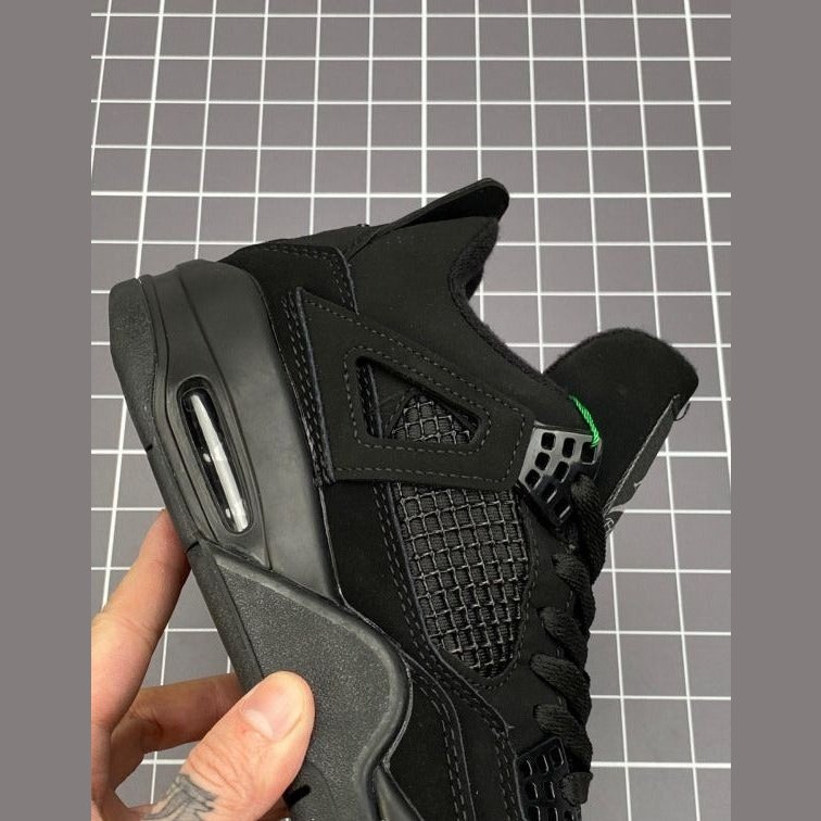 NIKE AIR JORDAN 4 BLACK CAT