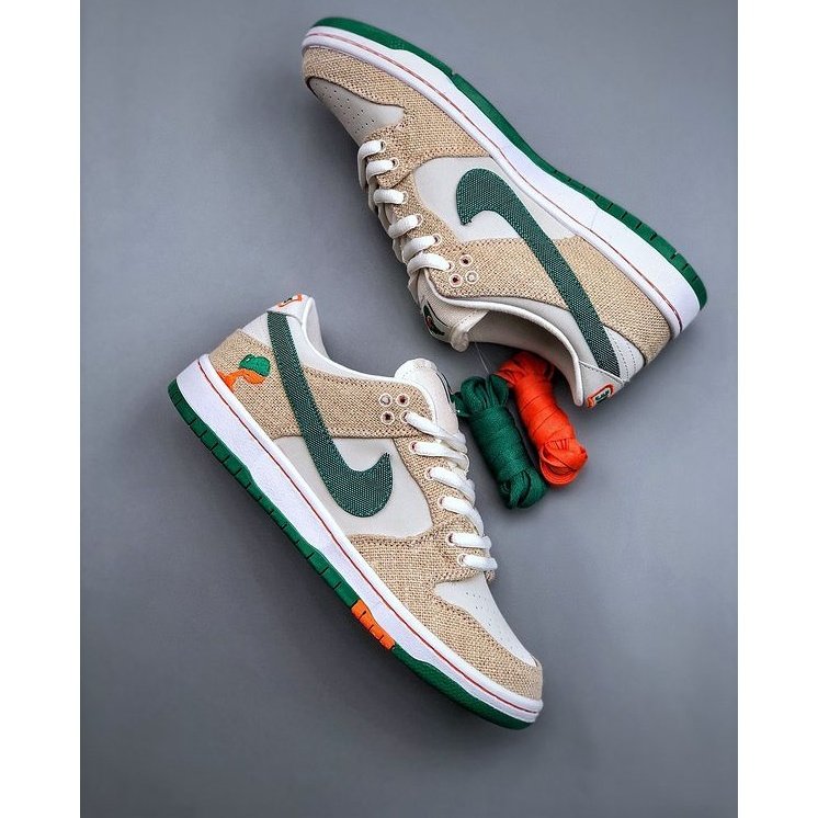 NIKE DUNK SB X JARRITOS