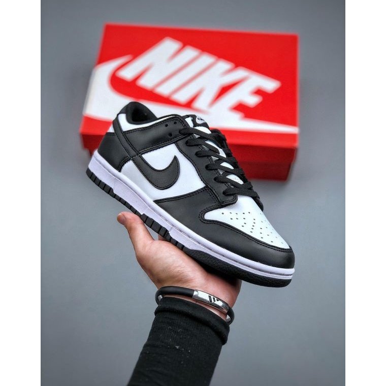 NIKE DUNK SB PANDA