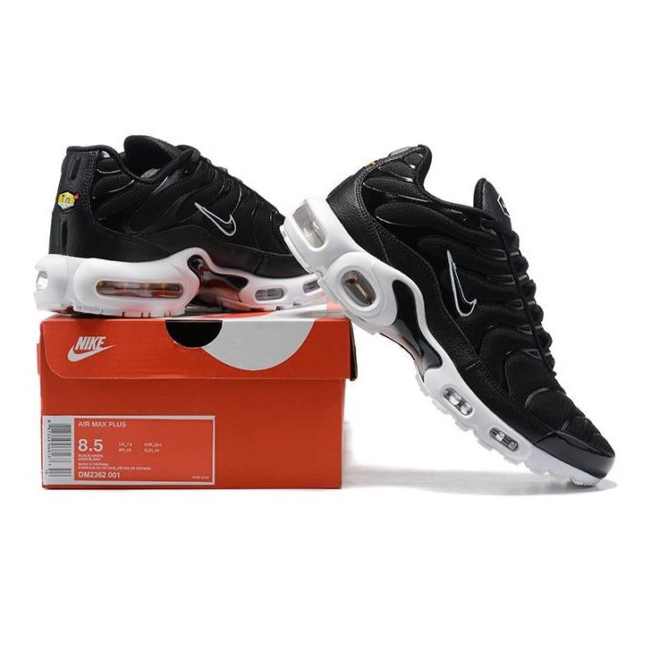 NIKE AIR MAX PLUS TN OREO BLACK