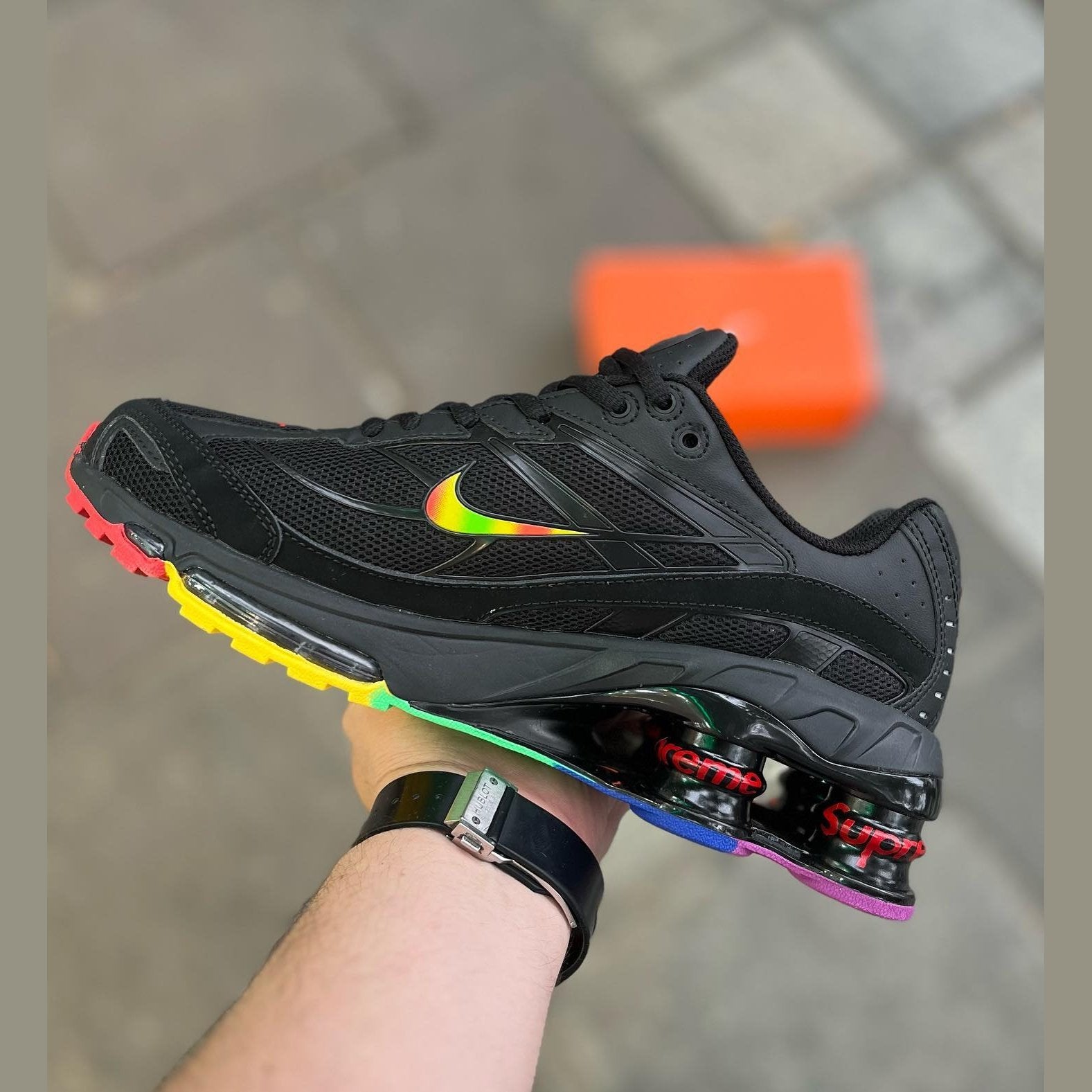 NIKE SHOX RIDE 2 X SUPREME COLORS BLACK