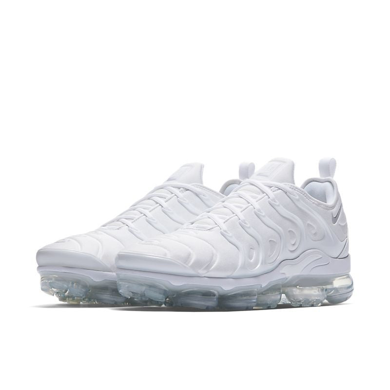 NIKE VAPORMAX PLUS TRIPLE WHITE