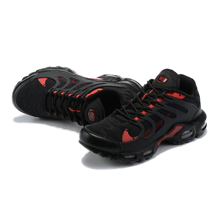 NIKE AIR MAX TERRASCAPE PLUS BLACK RED