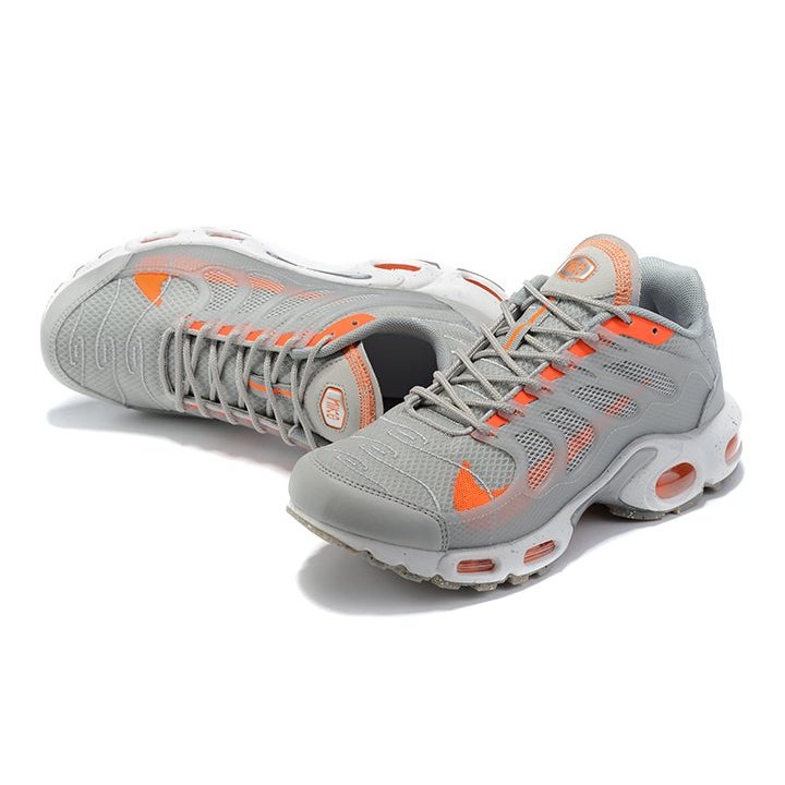 NIKE AIR MAX TERRASCAPE PLUS GRAY ORANGE