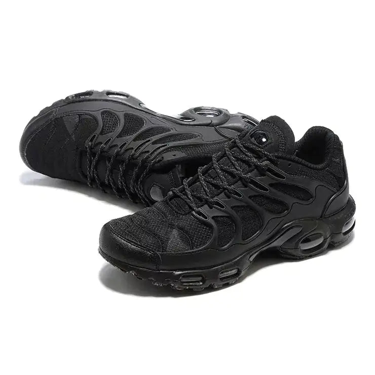 NIKE AIR MAX TERRASCAPE PLUS TRIPLE BLACK