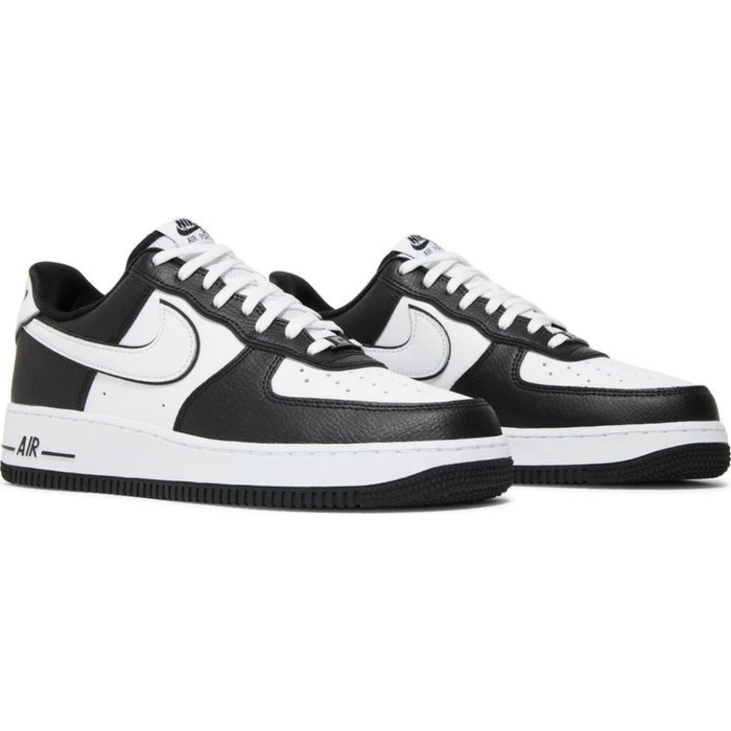 NIKE AIR FORCE 1 PANDA