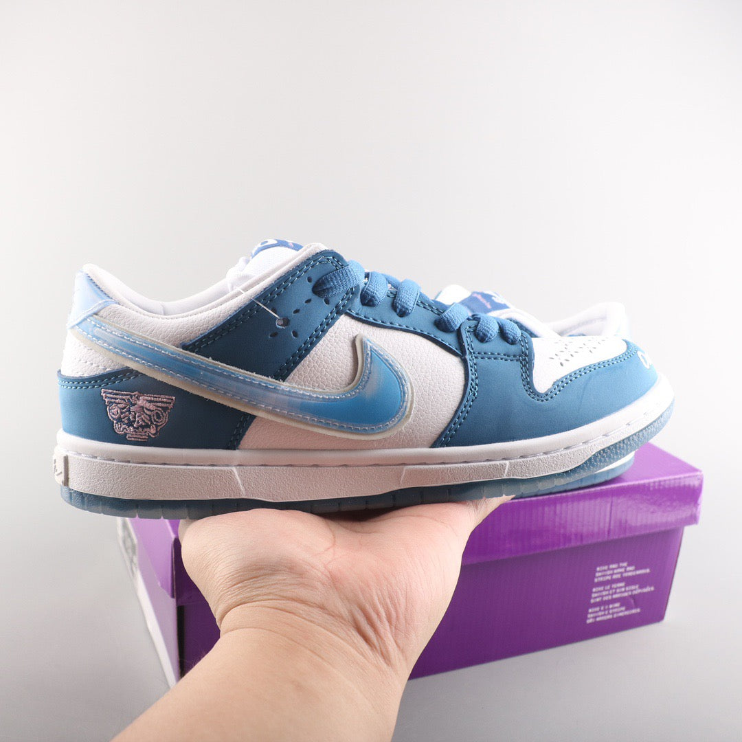 NIKE DUNK SB x BORN x RAISED