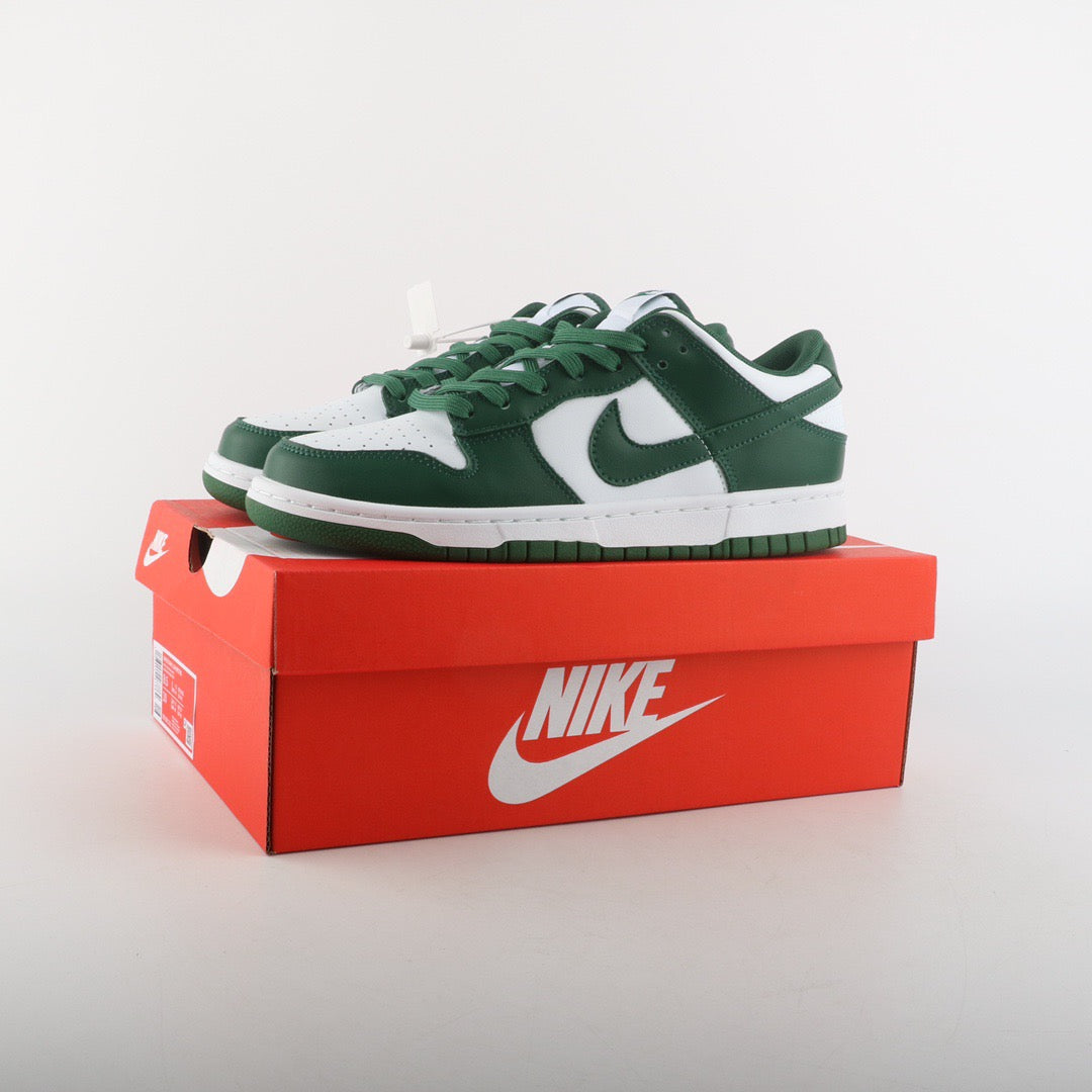 NIKE DUNK SB TEAM GREEN