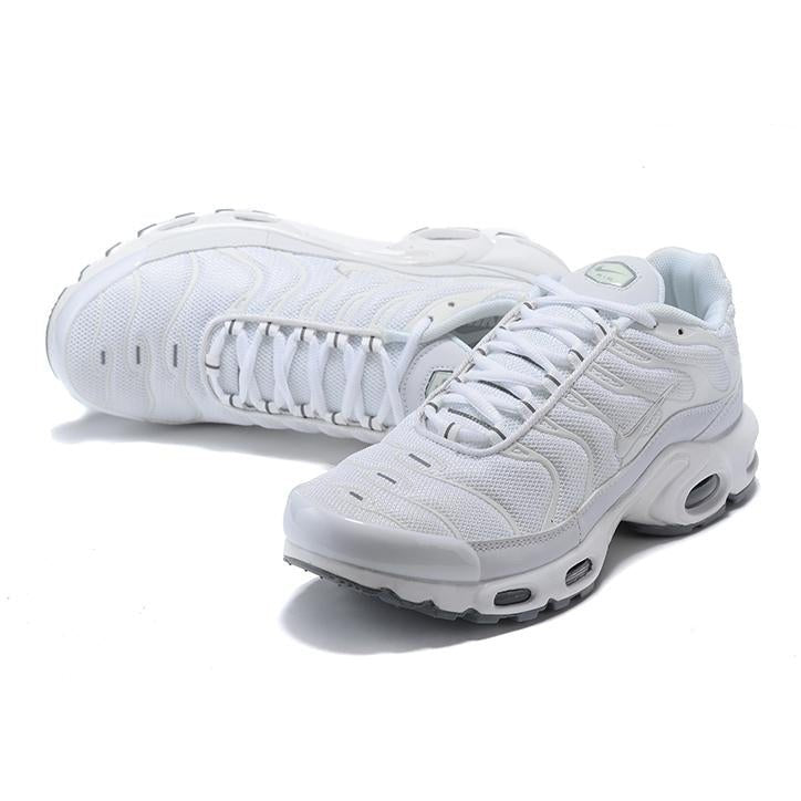 NIKE AIR MAX PLUS TN TRIPLE WHITE