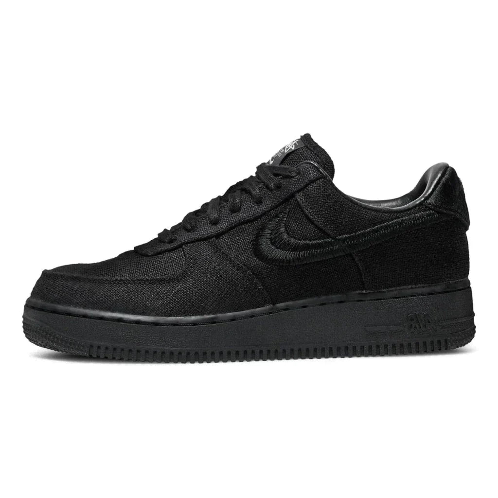 NIKE AIR FORCE 1 x STUSSY BLACK