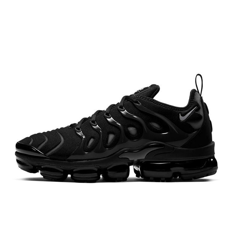 NIKE VAPORMAX PLUS ALL BLACK